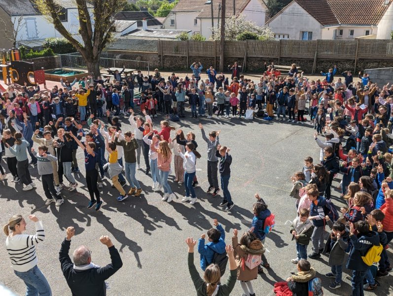 PXL_20240417_091705065.MP_